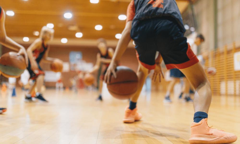 basketball-athleten-sportler-ernaehrung-im-verein-leistungsoptimierung